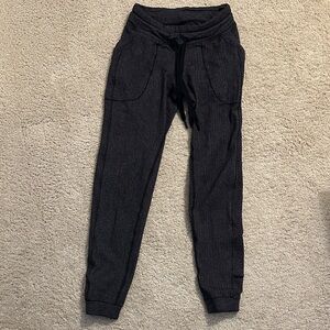 lululemon joggers